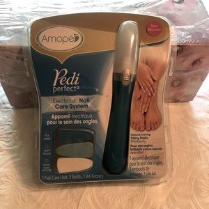 Pedi perfect electronic nail care system new in the box